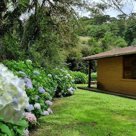 Confortavel Casa Com Lareira 10Min Capivari Campos do Jordao Exterior photo